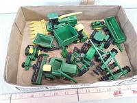 John Deere 1/64 scale toy tractors