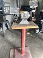 8" Grinder on stand