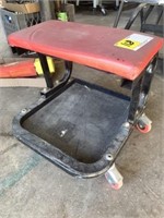 Mechanics stool