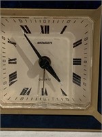 Saitger Quartz Alarm Clock