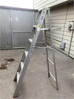 6 ft Aluminum ladder