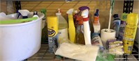 115 - MIXED LOT OF CLEANING SUPPLIES