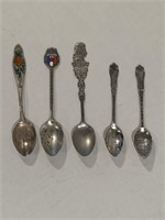 47g- 4 Sterling Spoons & 1 R7/AW