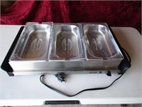 Warming tray with steam table pans