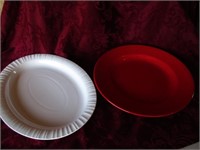 2 serving platters