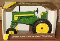 1:16 John Deere 720 Hi-Crop Tractor