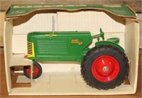 1:16 Oliver Row Crop 88 Tractor