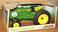 1:16 John Deere 2640 Tractor. Field of Dreams