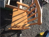 KIDS ROCKING CHAIR