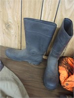STEEL TOE BOOTS SIZE 11