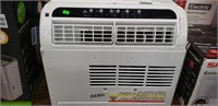 GE window air conditioner w/remote