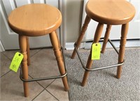 PAIR OF MATCHING BAR STOOLS