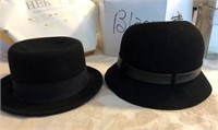 2LADIES BLACK WOOL HATS