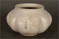 Chinese Song Dynasty (960-1279) White Glazed Squat