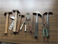 hammers & tools