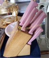 Pink handled knife block