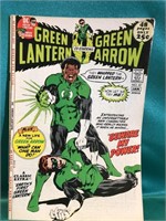 DC COMIC GREEN LANTERN/GREEN ARROW #87. 1ST