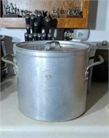 Vintage Aluminum Toroware Pot 12 Quart