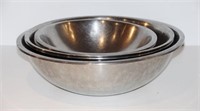 (10) 13", 16" & 18" STAINLESS STEEL MIXING BOWLS