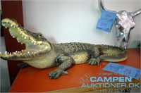 Krokodille figur, ca. 88 cm. L.