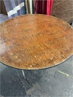 (5) 4ft Round Folding Tables