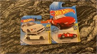 2 hot wheel cars
‘90 Honda Civic ef-2019
‘91