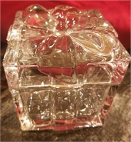Lovely little glass present box. Christmas is