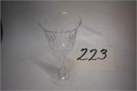 16 Glasses with 7.75 Inch Stems