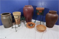 Clay Pots&Saucers, Wire Racks & Floral Container