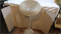 Wicker Floral Stand-4'H