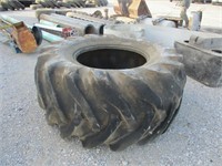 Goodyear 30.5 - 32 Tire