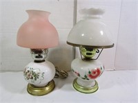 2 Globe Lamps