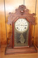 The E. Ingraham Co Bristol Conn Mantel Clock