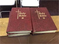 Lot of 6 Bibles