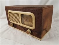 Philco Model 47-204 Tube Radio Wood