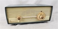 Vintage Admiral Tabletop Radio