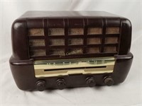 1952 Wards Airline Radio Model 15br-1547a