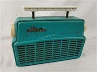 Vintage Arvin Voyager Portable Tube Radio
