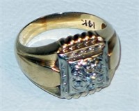 14KT YELLOW GOLD RING WITH SQUARE INSET WHITE GOLD
