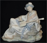 LLADRO ORIENTAL WOMAN