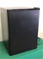 Haier Black Mini Fridge WORKS 2.7cf