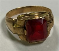 10k Gold Men's Ring With Red Stone