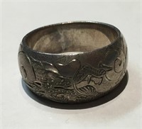 Silver Dragon Scene Ring