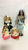 4 Collector dolls, Christmas doll plays music