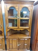 Cochrane oak corner cabinet 2 glass doors above