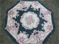 COLORFUL OCTAGONAL RUG 42X41 INCHES