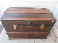 NICE ANTIQUE TRUNK WITH INSERT 34X20X24INCHES