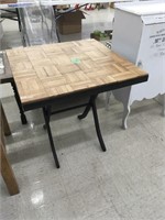 26.5x26.5x27 table