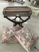 wood serving tray, pillows