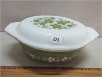 NEAT GREEN PYREX CASSEROLE AND COVER